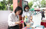 Cận cảnh hội sách đặc biệt sau 2 năm gián đoạn vì Covid-19 ở Hà Nội