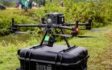 Cận cảnh flycam chuyên dụng phục vụ khảo sát cắm mốc giới đường vành đai 4 ở Hà Nội