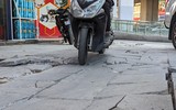Hà Nội: Đá lát vỉa hè độ bền 70 năm dùng một năm đã hỏng