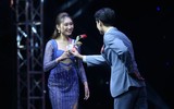 Tận mắt nữ sinh 