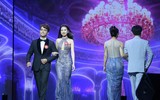 Tận mắt nữ sinh 