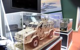 Khí tài quân sự 