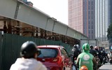 Toàn cảnh cầu vượt chữ C Chùa Bộc - Phạm Ngọc Thạch sau 6 tháng chậm tiến độ
