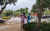 Hà Nội: Xem không gian đi bộ quanh hồ Thiền Quang trang hoàng đẹp mắt trước ngày khai trương