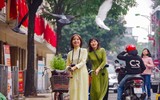 Cánh chim hòa bình tung cánh tuyệt đẹp trong sớm mùng 1 Tết Quý Mão giữa lòng Thủ đô