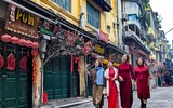 Cánh chim hòa bình tung cánh tuyệt đẹp trong sớm mùng 1 Tết Quý Mão giữa lòng Thủ đô