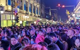 Nhìn lại những khoảnh khắc ấn tượng trong đêm giao thừa đón xuân Quý Mão 2023 ở Hà Nội