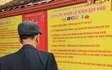 Tổ Đình Phúc Khánh tấp nập người đến đăng ký cầu bình an ngày Mùng 3 Tết, nhiều bãi trông xe tự phát xuất hiện