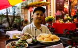 Xem cuộc thi nấu cỗ độc đáo ở phố ẩm thực ngon nức tiếng ở Hà Nội
