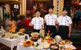 Xem cuộc thi nấu cỗ độc đáo ở phố ẩm thực ngon nức tiếng ở Hà Nội