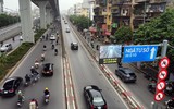 Cận cảnh biển điện tử thông minh có khả năng tự cảnh báo giao thông đang thí điểm ở Hà Nội