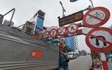 Cận cảnh biển điện tử thông minh có khả năng tự cảnh báo giao thông đang thí điểm ở Hà Nội
