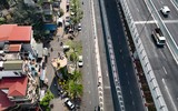 Cận cảnh ngôi nhà 4 mặt tiền chỉ rộng hơn 15 m hiếm thấy giữa Thủ đô
