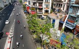 Cận cảnh ngôi nhà 4 mặt tiền chỉ rộng hơn 15 m hiếm thấy giữa Thủ đô