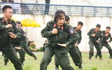Xem nữ Cảnh sát cơ động dự bị chiến đấu Hà Nội trình diễn đẹp mắt 