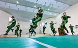 Xem nữ Công an Thủ đô khổ luyện võ thuật trên thao trường 