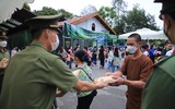 Hà Nội: Ấn tượng với hình ảnh lực lượng Công an phục vụ nhân dân kỳ nghỉ lễ