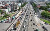Nhìn từ flycam hai cầu vượt thép trăm tỷ ở nút Mai Dịch đang có nguy cơ chậm tiến độ 