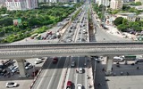 Nhìn từ flycam hai cầu vượt thép trăm tỷ ở nút Mai Dịch đang có nguy cơ chậm tiến độ 