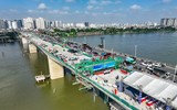 Hình ảnh ấn tượng cầu Vĩnh Tuy 2 mới được hợp long ở Hà Nội