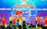 Thanh niên Công an Thủ đô về thôn, xã kích hoạt định danh điện tử, khám bệnh phục vụ nhân dân trong ngày hè nắng nóng