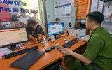 Thanh niên Công an Thủ đô về thôn, xã kích hoạt định danh điện tử, khám bệnh phục vụ nhân dân trong ngày hè nắng nóng