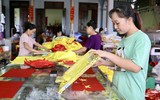 Gần ngày Quốc khánh, về thăm làng nghề hơn 70 năm may cờ Tổ quốc ở Hà Nội