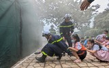 Cận cảnh hoạt động trải nghiệm PCCC và CNCH độc đáo không thể bỏ lỡ đang diễn ra ở Hà Nội
