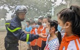 Cận cảnh hoạt động trải nghiệm PCCC và CNCH độc đáo không thể bỏ lỡ đang diễn ra ở Hà Nội