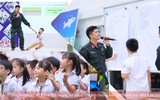 Cảnh sát Cơ động CATP Hà Nội đưa kỹ năng phòng chống bắt cóc, xâm hại vào nhà trường