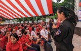 Xem Cảnh sát cơ động hướng dẫn học sinh Hà Nội kỹ năng phòng vệ, đẩy lùi các tệ nạn 
