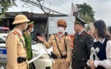 Tri ân liệt sỹ Công an Hà Nội, tặng quà các chốt giao thông cửa ngõ Thủ đô