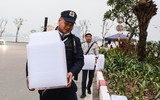 2024 drone vào vị trí, sẵn sàng cho buổi trình diễn độc đáo đêm Giao thừa bên Hồ Tây