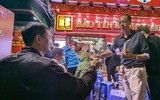 Hà Nội: Thưa thớt người chờ mua vàng lấy may Ngày Vía Thần Tài