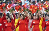 Hình ảnh hùng tráng, xúc động trong lễ diễu binh, diễu hành kỷ niệm 70 năm Chiến thắng Điện Biên Phủ