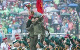 Hình ảnh hùng tráng, xúc động trong lễ diễu binh, diễu hành kỷ niệm 70 năm Chiến thắng Điện Biên Phủ