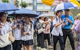 Thí sinh đầy tự tin khi hoàn thành bài thi môn Toán tuyển sinh lớp 10 Hà Nội 