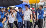 Thí sinh đầy tự tin khi hoàn thành bài thi môn Toán tuyển sinh lớp 10 Hà Nội 