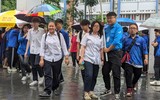Thí sinh đầy tự tin khi hoàn thành bài thi môn Toán tuyển sinh lớp 10 Hà Nội 
