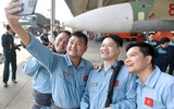 Phi công ‘Hổ mang chúa’ Su-30MK2 tự hào khi hoàn thành xuất sắc nhiệm vụ ngày 30/4