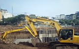 Hình ảnh mới nhất về đập dâng đầu tiên được xây trên sông Tô Lịch