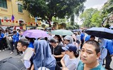 Cảm xúc trái ngược của thí sinh sau khi hoàn thành bài thi môn Toán