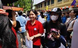 Cảm xúc trái ngược của thí sinh sau khi hoàn thành bài thi môn Toán