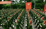Học viện Cảnh sát nhân dân thăm hỏi, động viên nữ học viên tập luyện diễu binh, diễu hành 