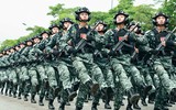 Học viện Cảnh sát nhân dân thăm hỏi, động viên nữ học viên tập luyện diễu binh, diễu hành 