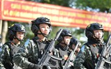 Nữ chiến sỹ Công an rạng ngời dưới nắng nóng cao điểm ở thao trường A80