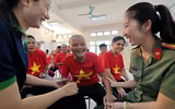 Công an Hà Nội xoa dịu nỗi đau chất độc da cam với nghĩa tình chạm vào trái tim