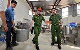 Công an Hà Nội xoa dịu nỗi đau chất độc màu da cam với nghĩa tình chạm vào trái tim