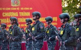 Choáng ngợp màn trình diễn bảo vệ yếu nhân, chống khủng bố của lực lượng Cảnh vệ CAND ở hồ Gươm