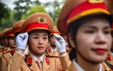 Mãn nhãn màn tổng duyệt diễu binh, diễu hành của CATP Hà Nội cho Ngày hội vì Thủ đô bình yên bên hồ Gươm
